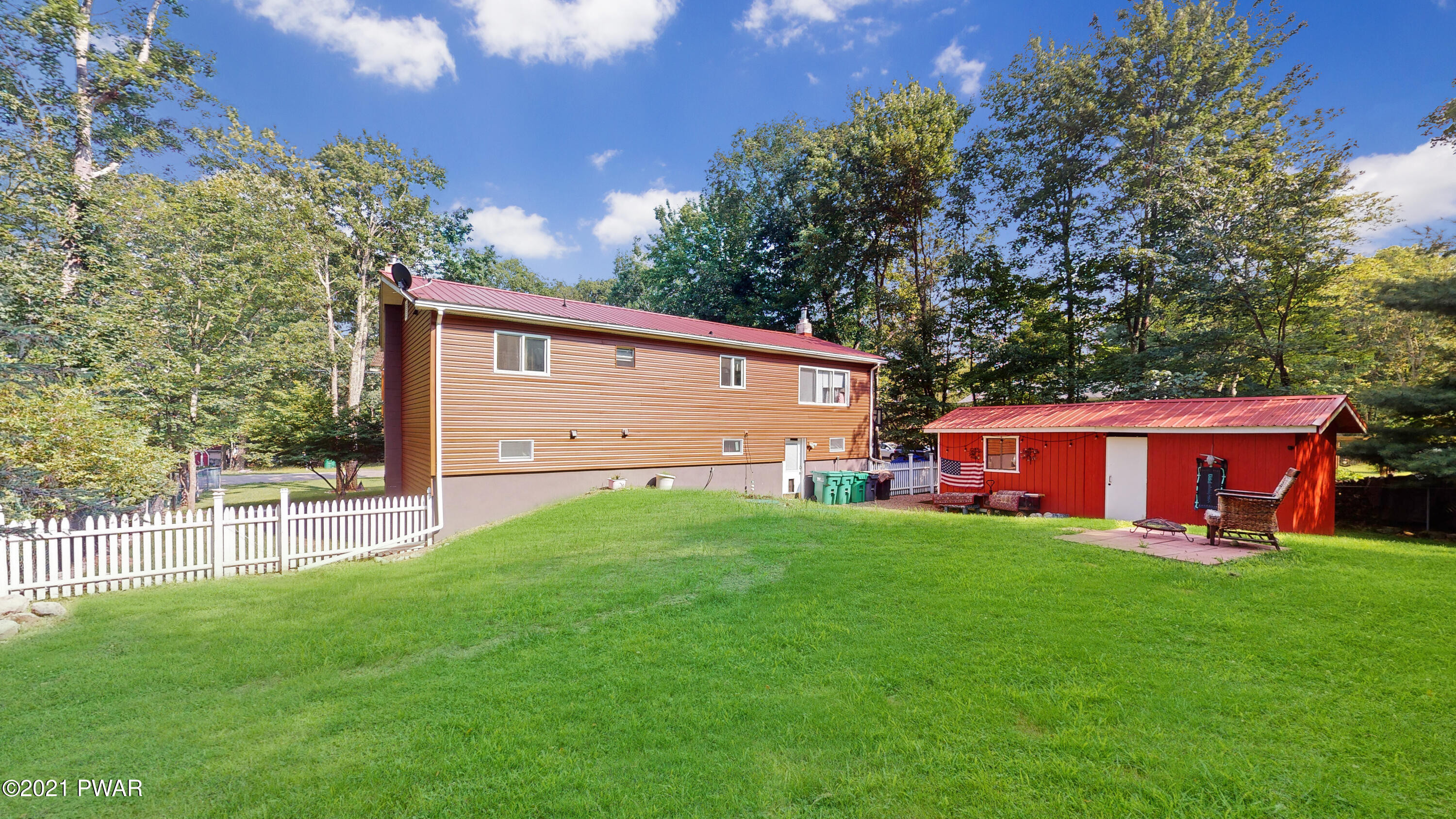 167 Skyview Road Dingmans Ferry, PA 18328 - Photo 2 of 52