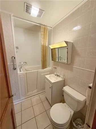 $179,000 | 122 Destrehan Drive, Destrehan, LA 70047