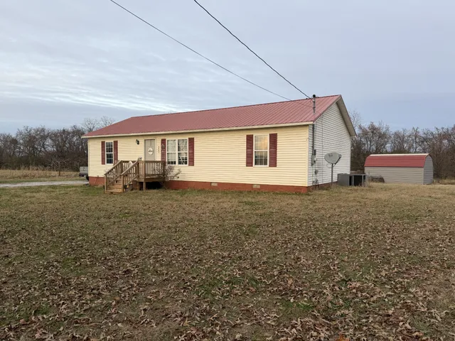 $1,400 | 3685 Holders Cove Road, Winchester, TN 37398