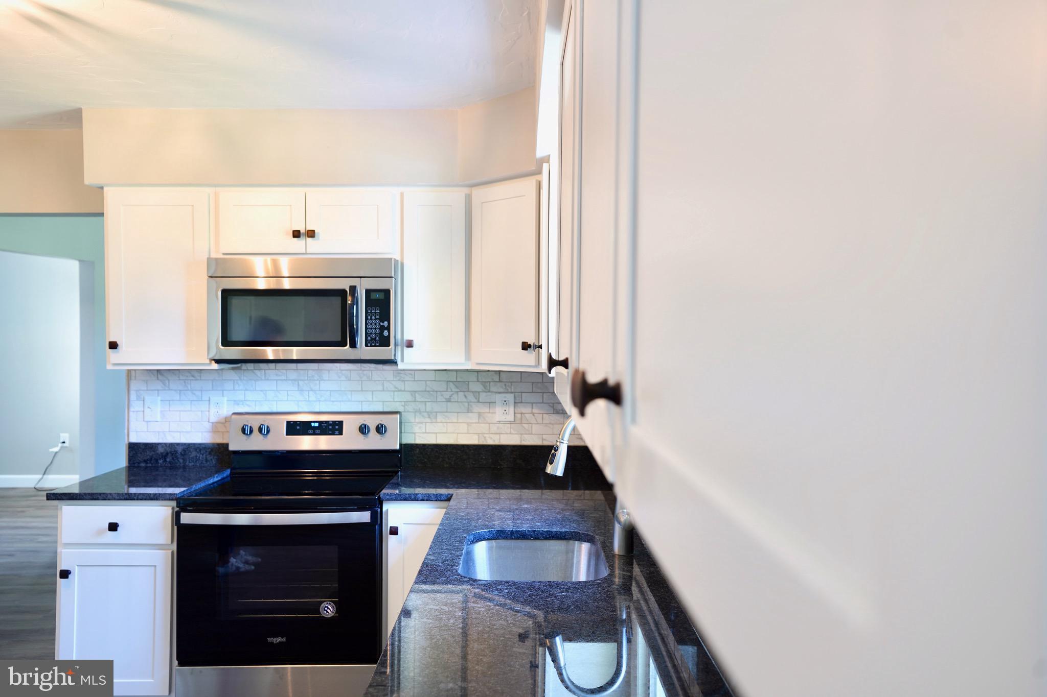 2431 Opal Road York, PA 17408 - Photo 8 of 43 Gallery Image 8