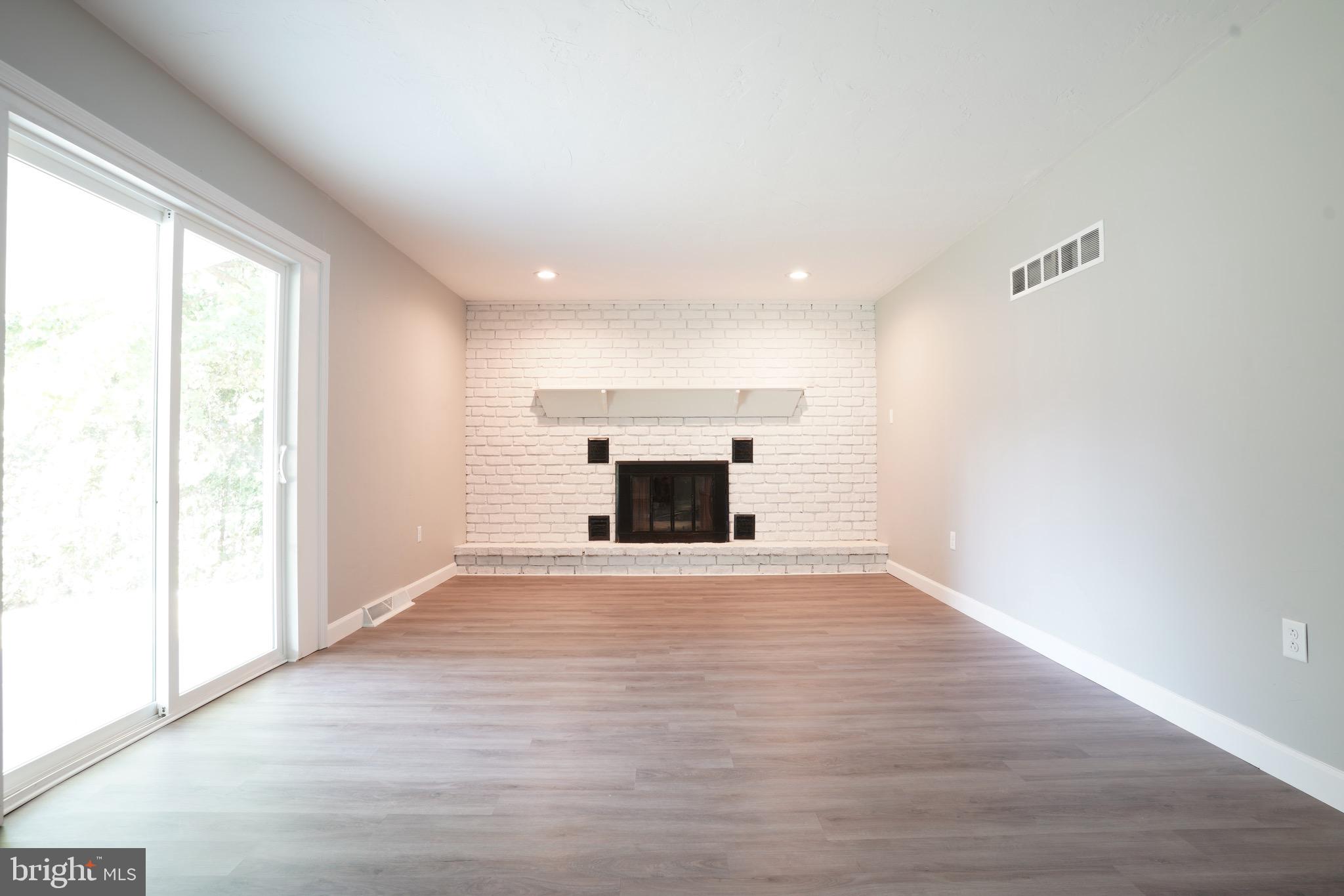 2431 Opal Road York, PA 17408 - Photo 10 of 43 Gallery Image 10