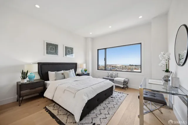 $2,699,000 | 2015 16th Avenue, San Francisco, CA 94116