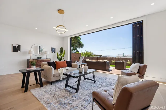 $2,699,000 | 2015 16th Avenue, San Francisco, CA 94116