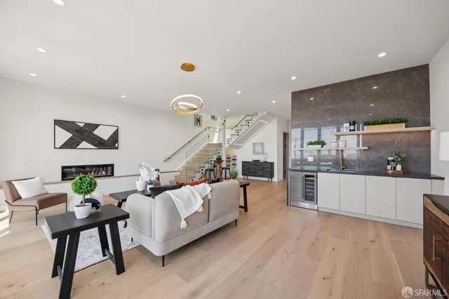 $2,699,000 | 2015 16th Avenue, San Francisco, CA 94116