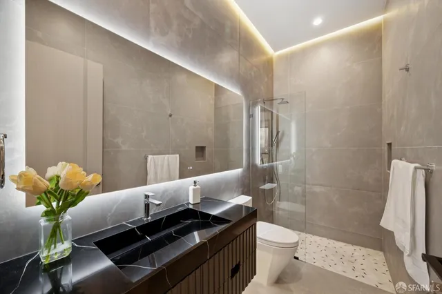 $2,699,000 | 2015 16th Avenue, San Francisco, CA 94116