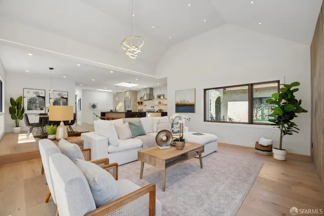 $2,699,000 | 2015 16th Avenue, San Francisco, CA 94116