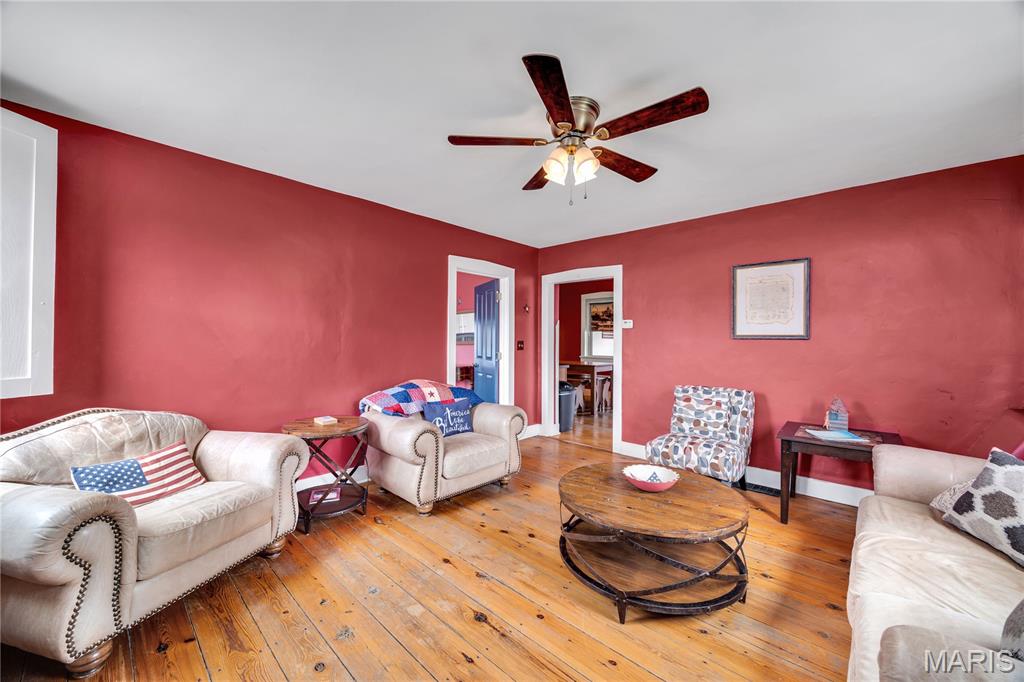 117 East 5th Street Hermann, MO 65041 - Photo 4 of 41