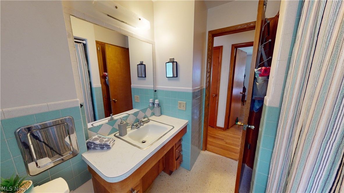 825 Swartz Road Akron, OH 44319 - Photo 12 of 28