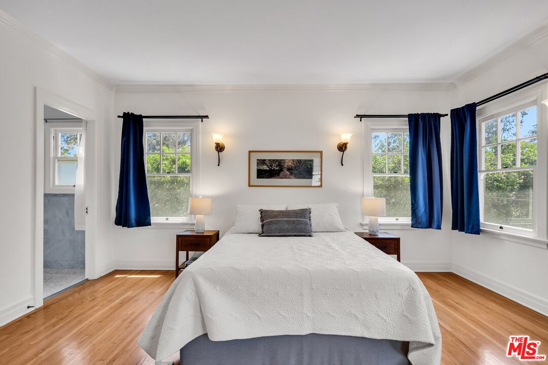 1709 Buckingham Road Los Angeles, CA 90019 - Photo 25 of 69 Gallery Image 25