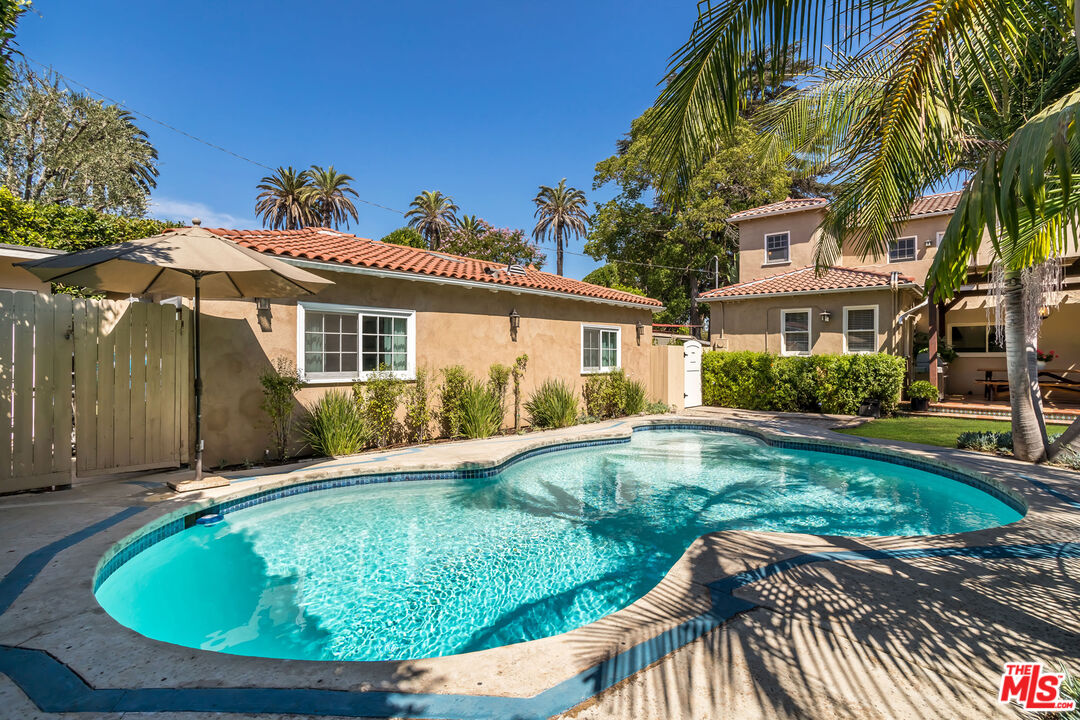 1709 Buckingham Road Los Angeles, CA 90019 - Photo 47 of 69 Gallery Image 47