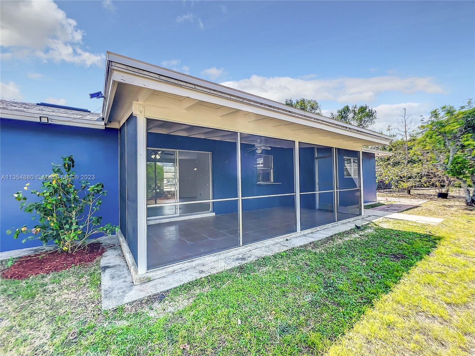 2732 Canal Road Deltona, FL 32738 - Photo 5 of 40 Gallery Image 5