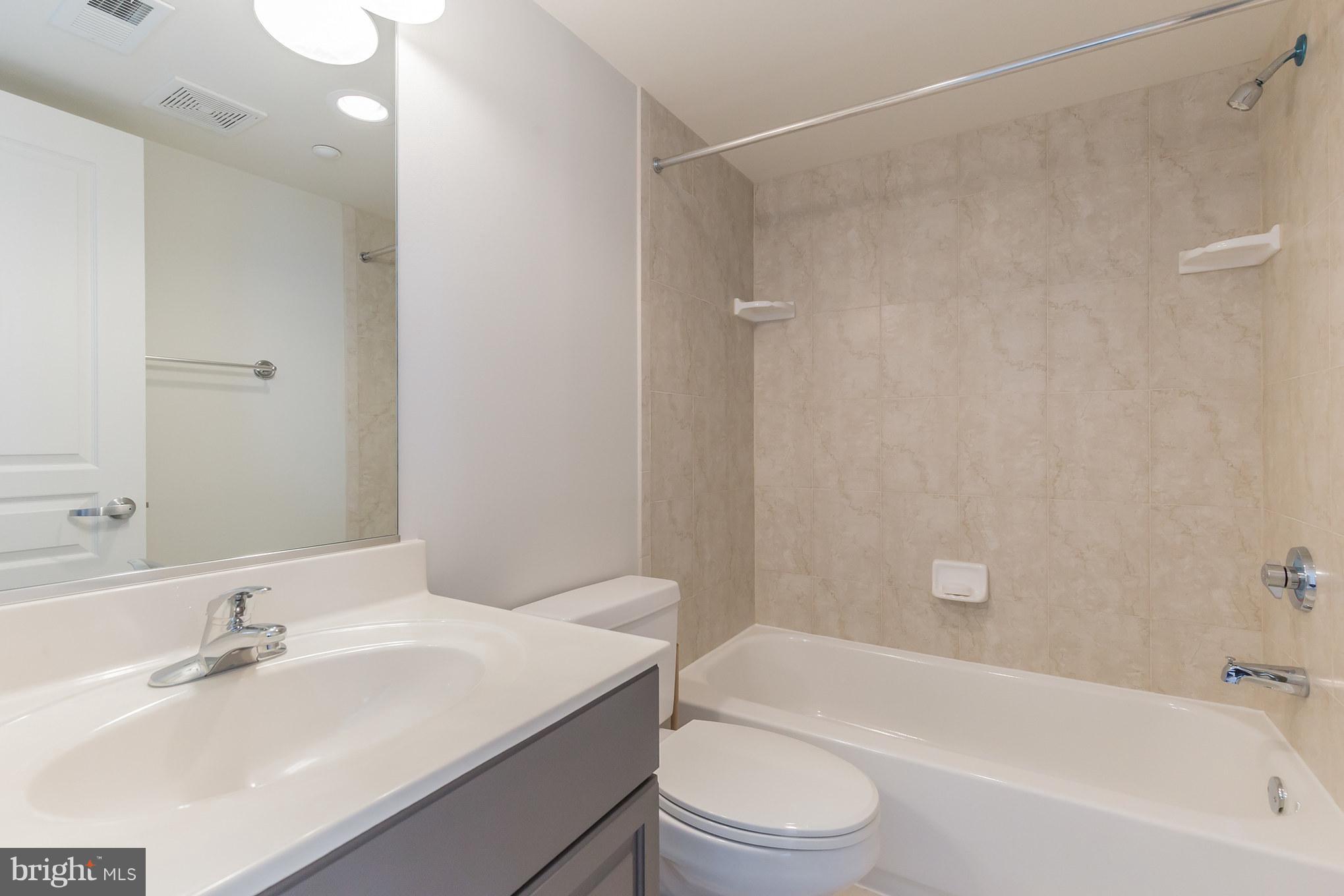 8501 Bayside Road, Unit PH2 Chesapeake Beach, MD 20732 - Photo 20 of 30 Second Ensuite Off Master