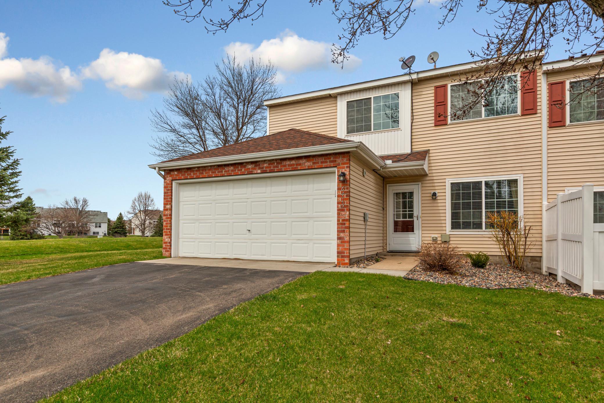 6413 158th Street West Apple Valley, MN 55124 - Photo 1 of 24