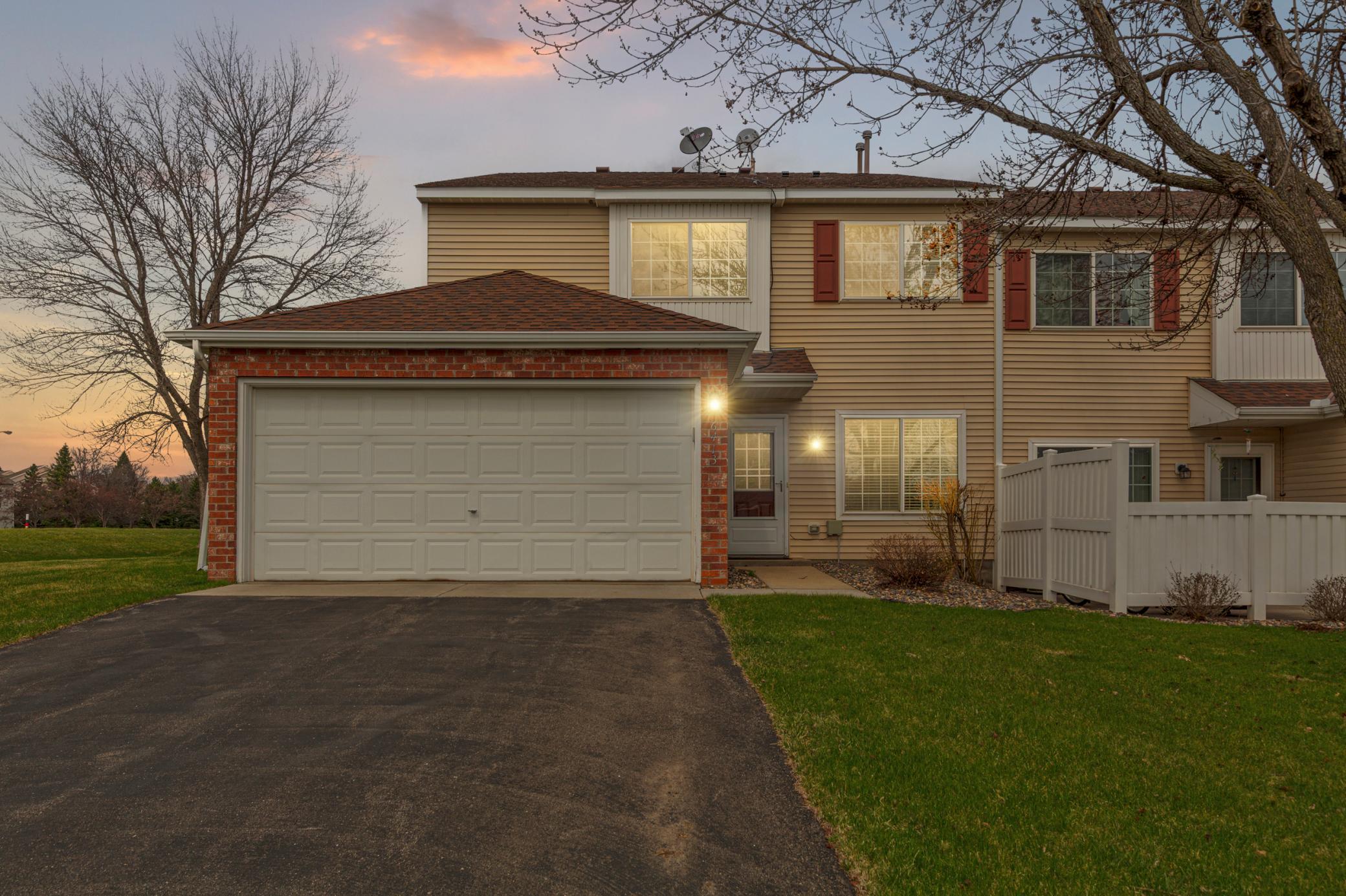 6413 158th Street West Apple Valley, MN 55124 - Photo 3 of 24