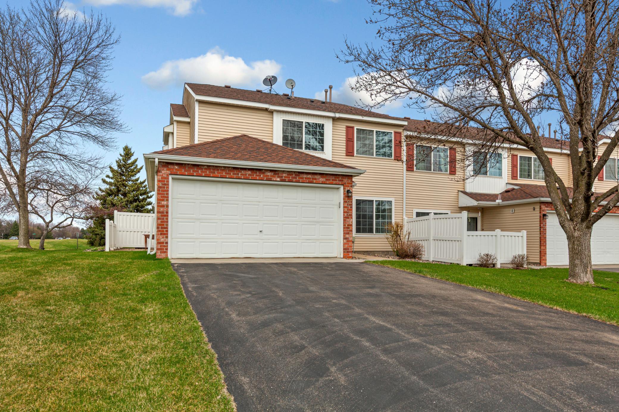 6413 158th Street West Apple Valley, MN 55124 - Photo 4 of 24