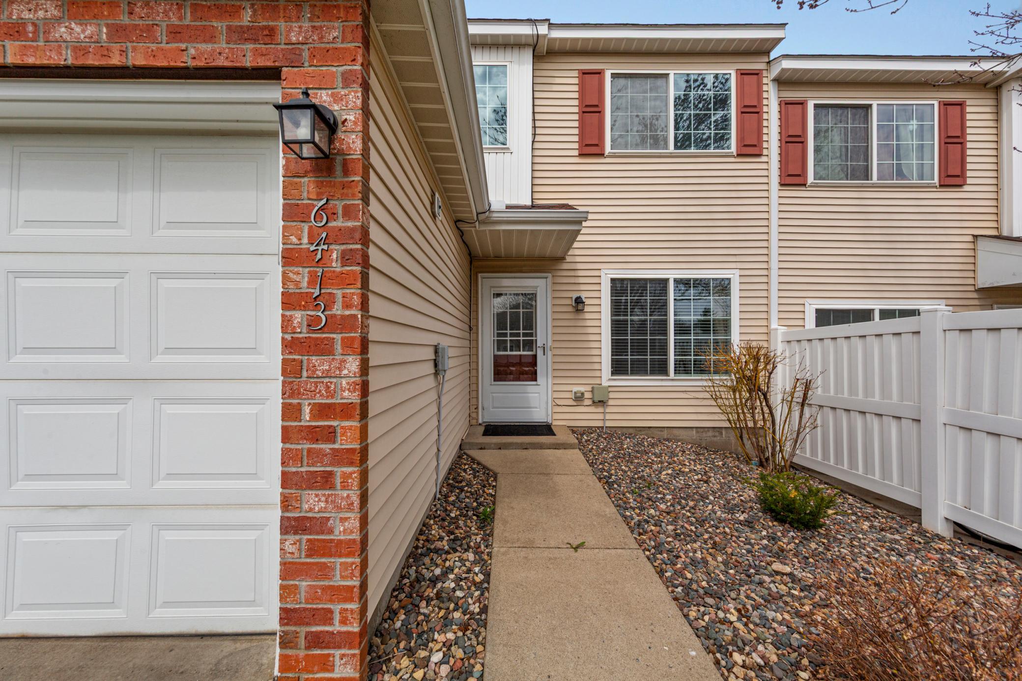 6413 158th Street West Apple Valley, MN 55124 - Photo 5 of 24