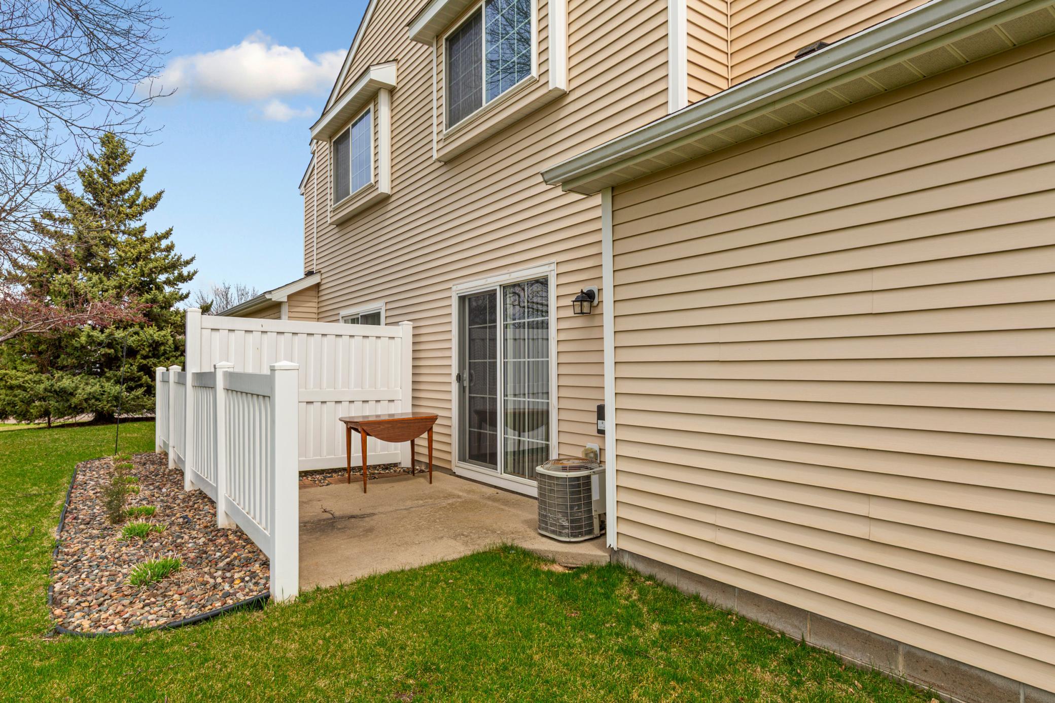6413 158th Street West Apple Valley, MN 55124 - Photo 7 of 24