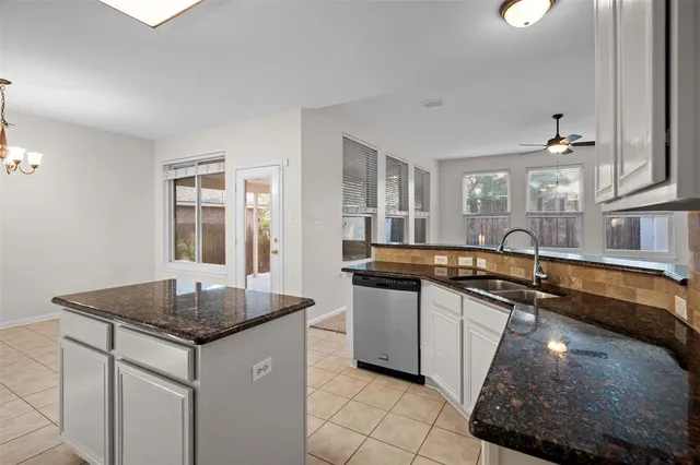 $414,000 | 11841 Moorhen Circle, Fort Worth, TX 76244