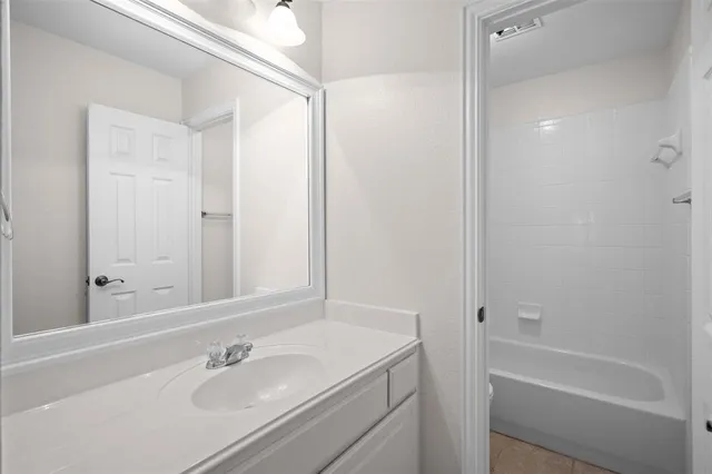 $414,000 | 11841 Moorhen Circle, Fort Worth, TX 76244