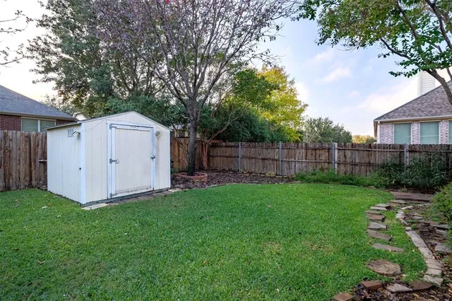 $414,000 | 11841 Moorhen Circle, Fort Worth, TX 76244