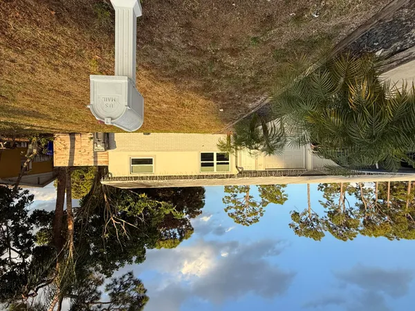 $3,200 | 2314 Pinecrest Court, West Palm Beach, FL 33415
