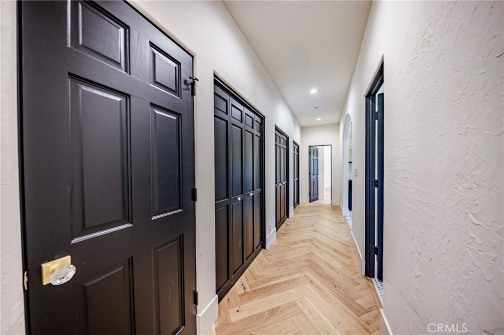 16515 Valley Ranch Road Canyon Country, CA 91387 - Photo 31 of 75 Gallery Image 31