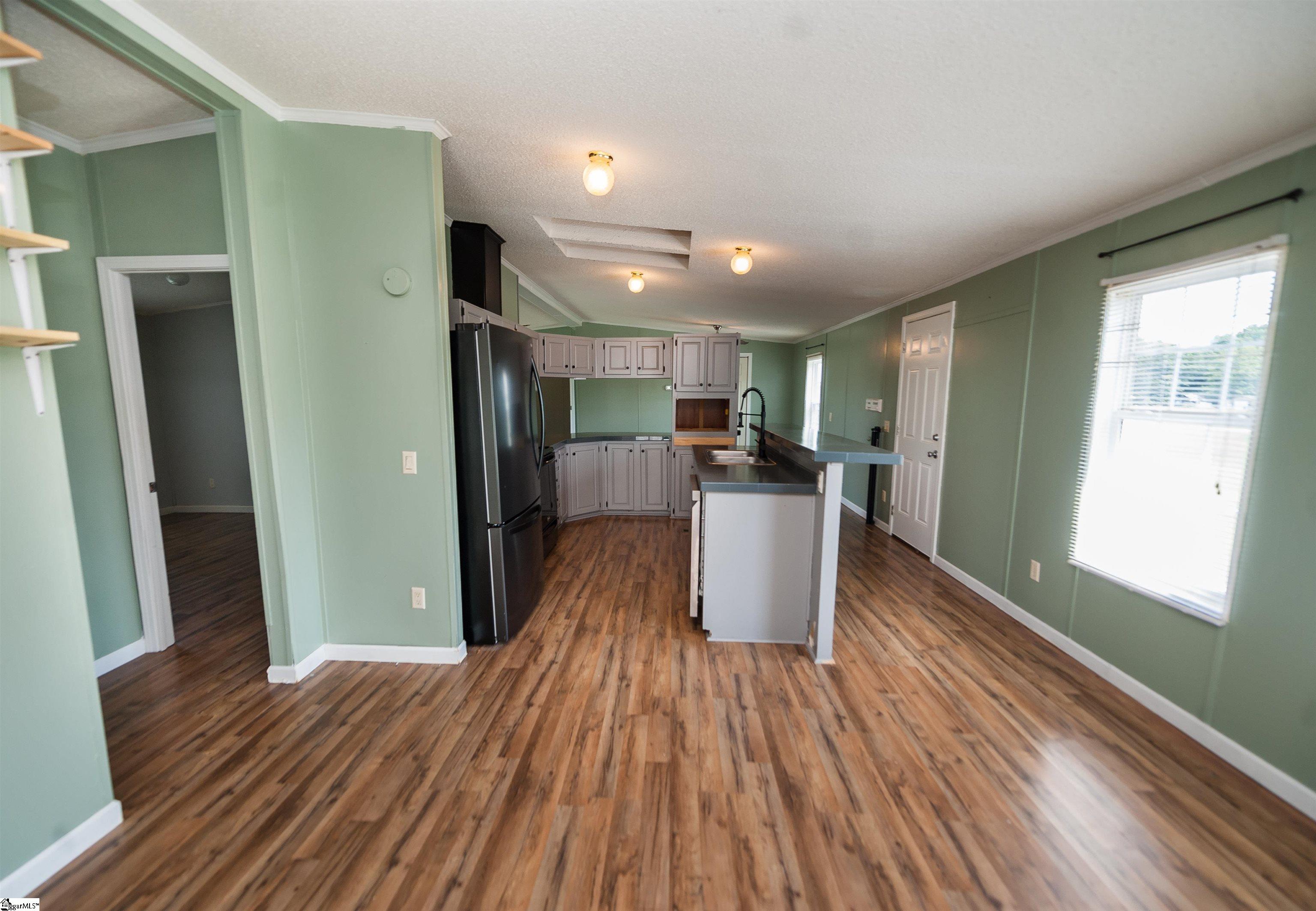 302 Langley Road Travelers Rest, SC 29690 - Photo 11 of 35