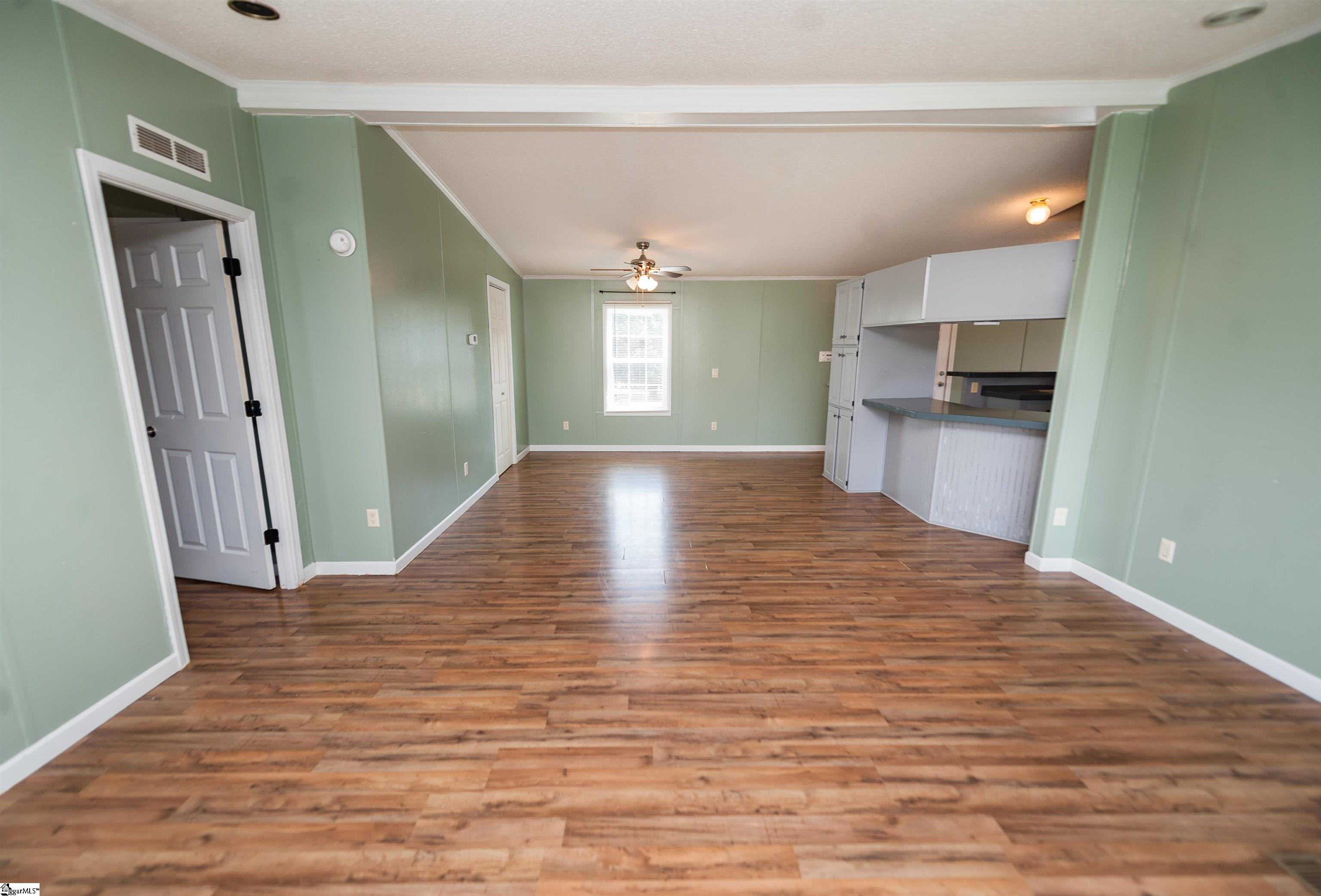 302 Langley Road Travelers Rest, SC 29690 - Photo 6 of 35