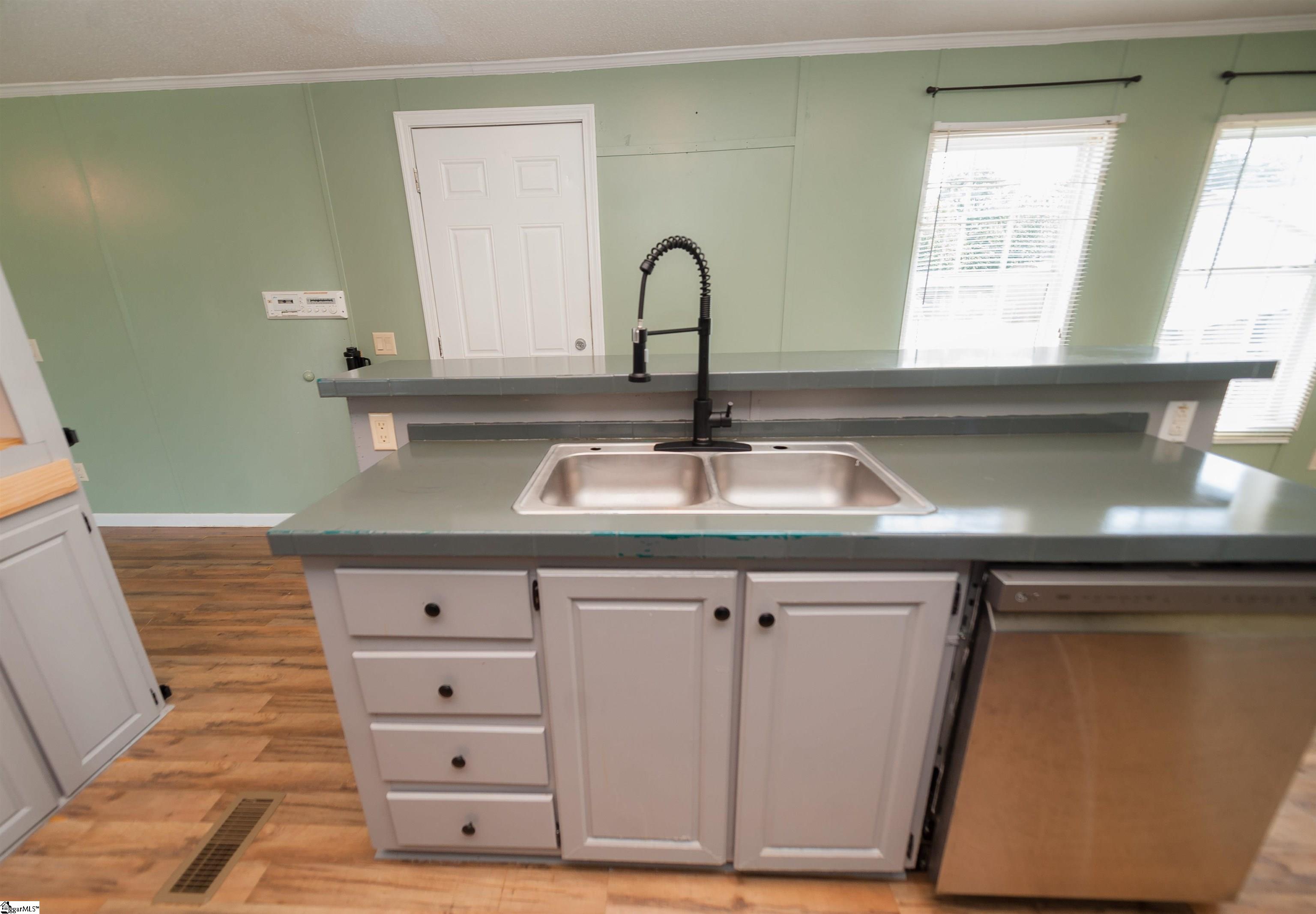 302 Langley Road Travelers Rest, SC 29690 - Photo 10 of 35