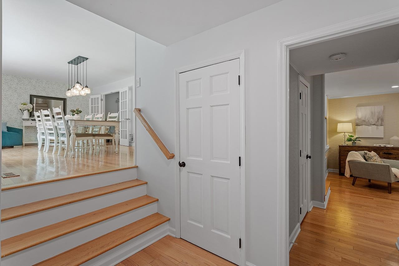 124 Bayleaf Drive Raleigh, NC 27615 - Photo 7 of 40 Foyer