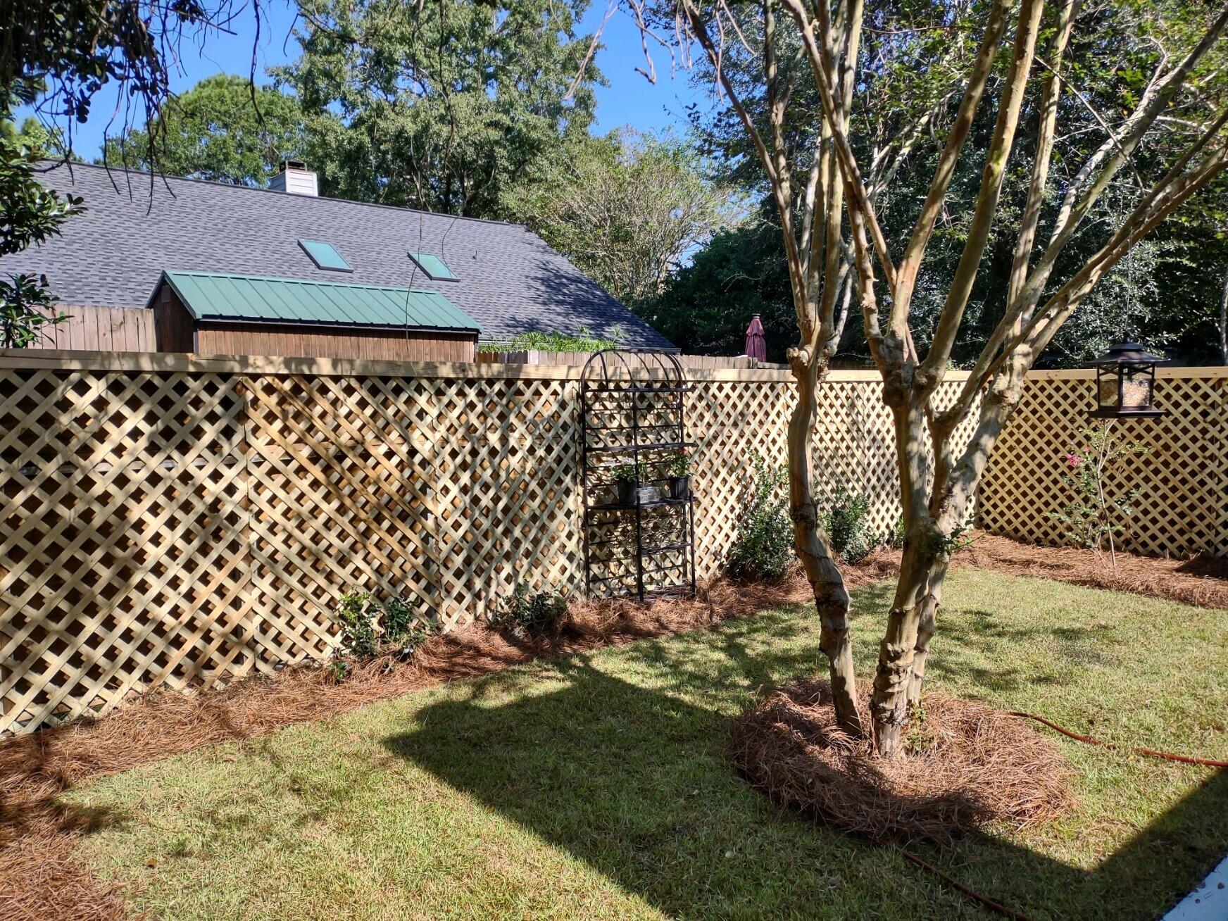 1120 Daffodil Lane Mount Pleasant, SC 29464 - Photo 24 of 26 D88925AD-75D9-4CCB-A19F-0CF80979A4C8