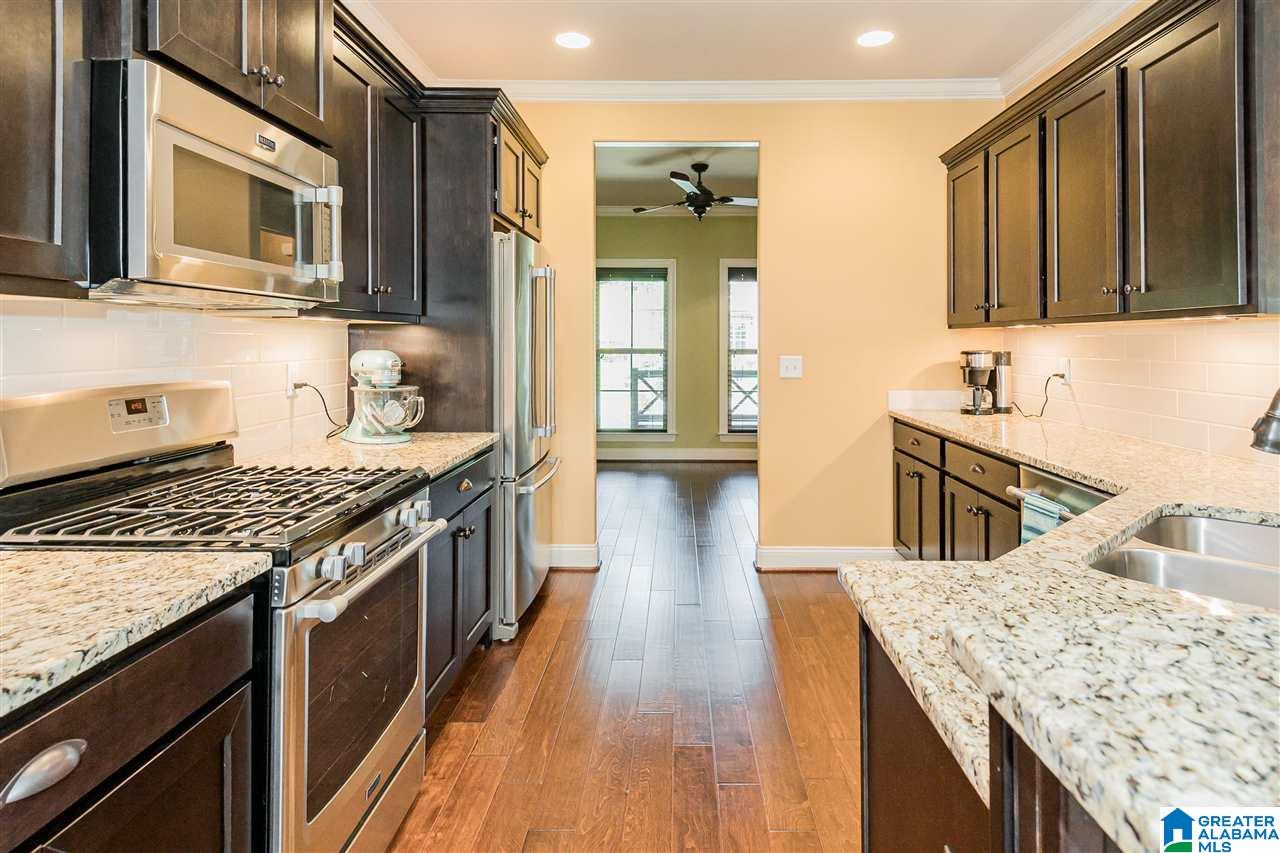339 Strathaven Circle Pelham, AL 35124 - Photo 11 of 36