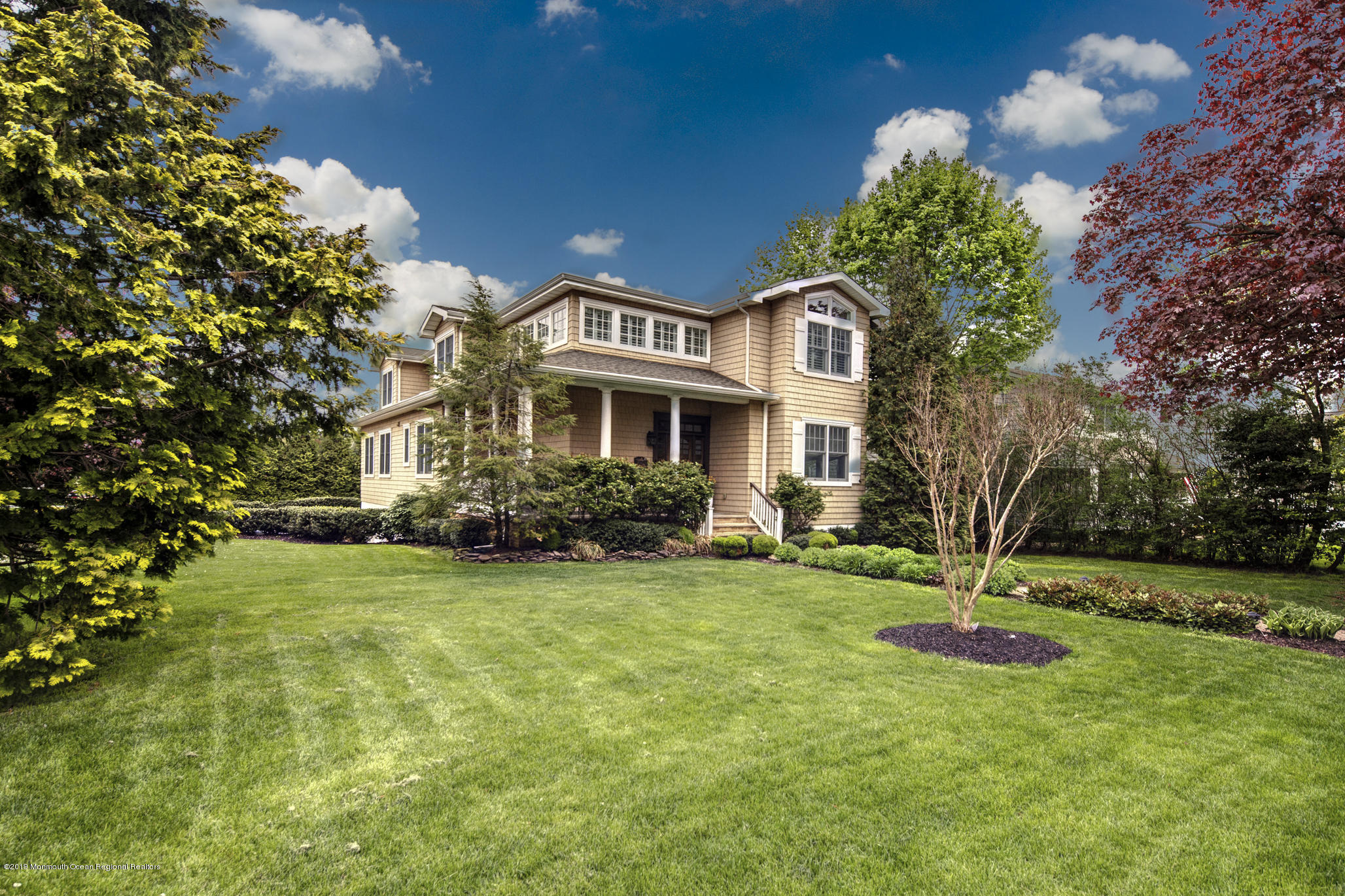 79 Ave Of Two Rivers Rumson, NJ 07760 - Photo 2 of 32 03_79 Ave of Two Rivers-12