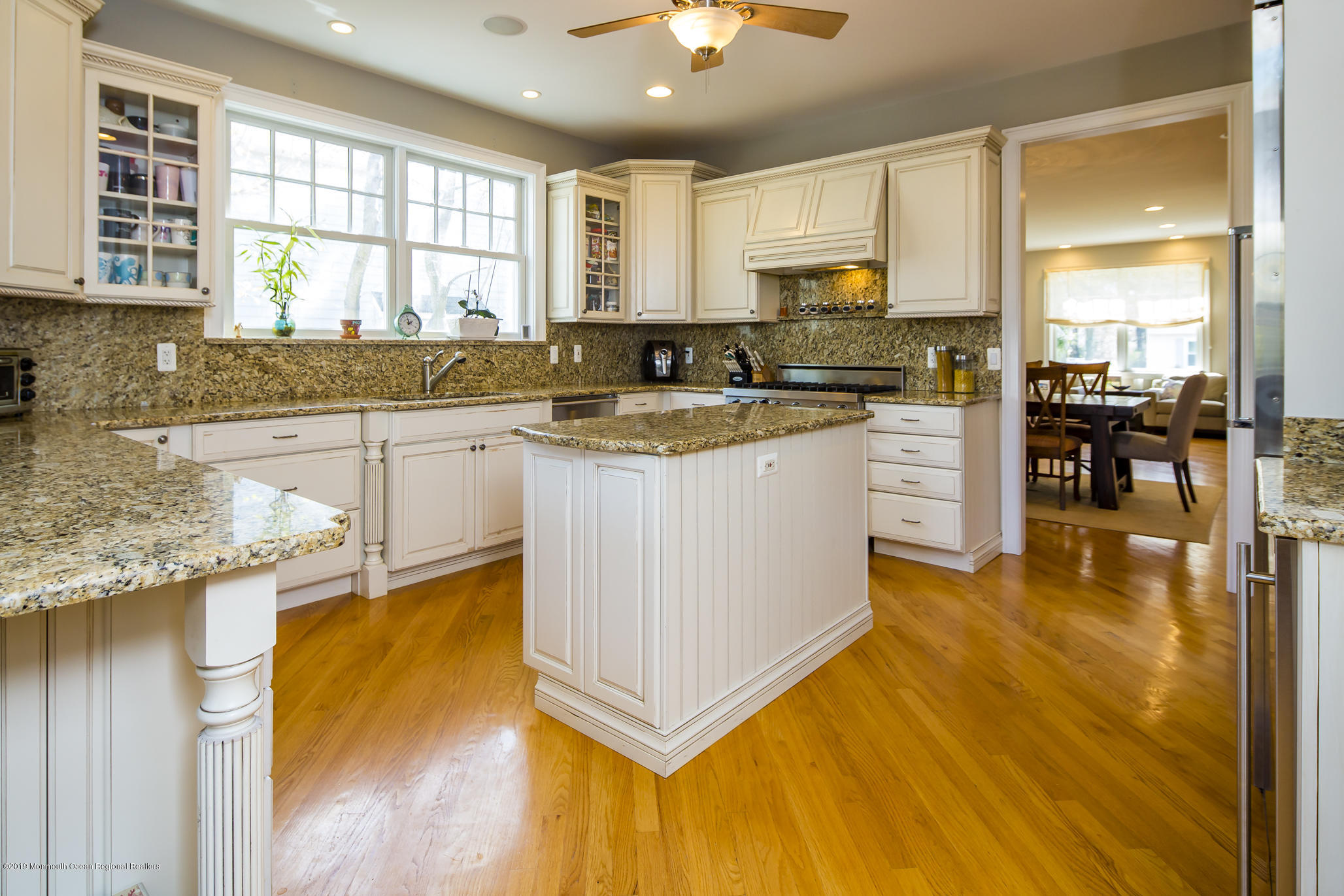 79 Ave Of Two Rivers Rumson, NJ 07760 - Photo 6 of 32 16_Kitchen-6