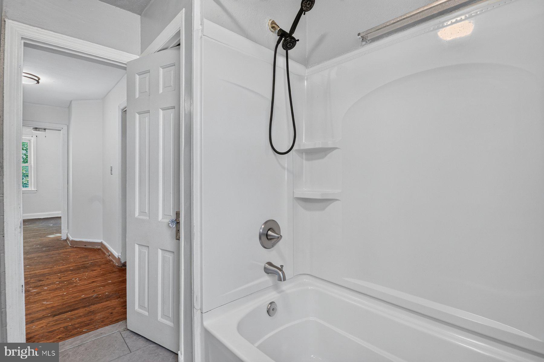 1624 Hartsdale Road Baltimore, MD 21239 - Photo 14 of 21 Gallery Image 14