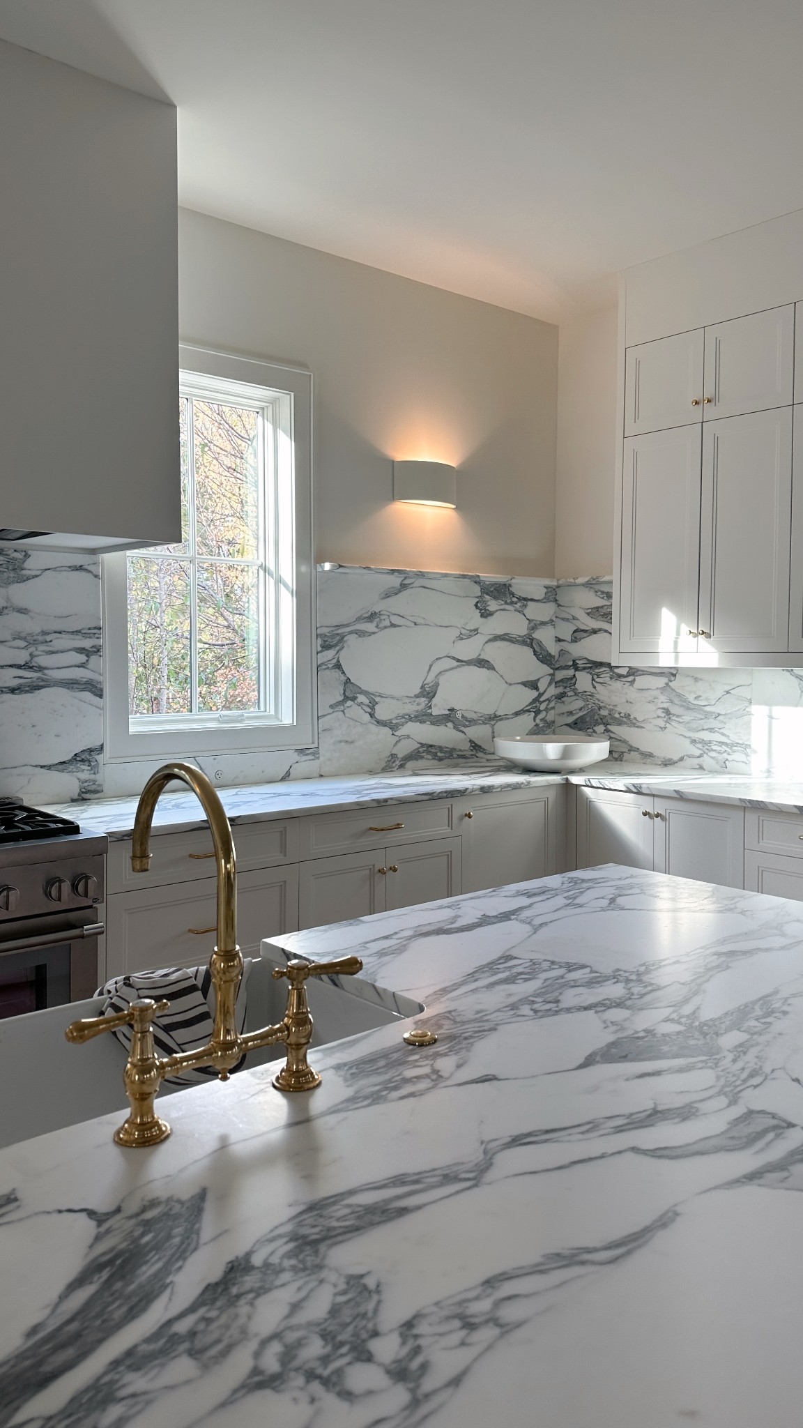 916 Cadillac Avenue Nashville, TN 37204 - Photo 7 of 19 a view of a kitchen counter space and a sink