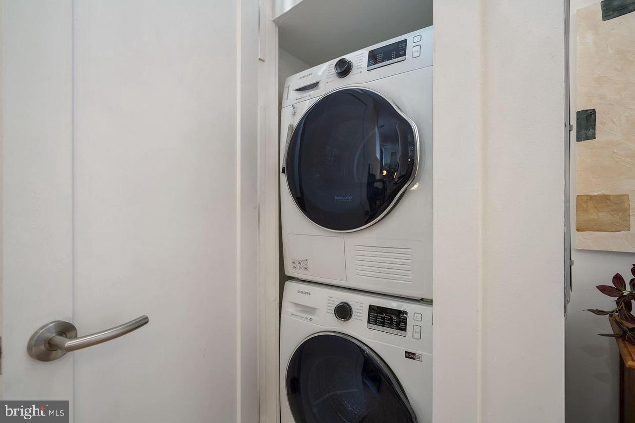 1211 G Street Southeast, Unit 1 Washington, DC 20003 - Photo 16 of 25