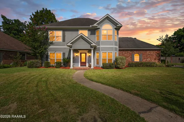 $3,750 | 300 Oak Hollow Drive, Lafayette, LA 70508