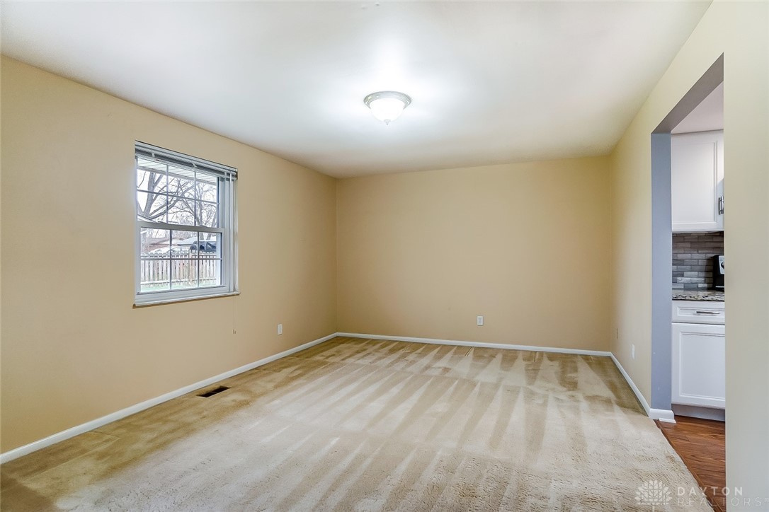 1715 Ambridge Road Dayton, OH 45459 - Photo 11 of 60 Gallery Image 11