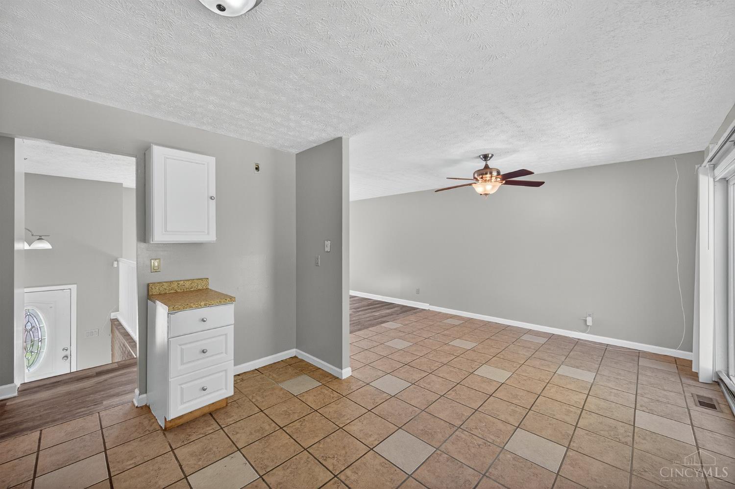 5468 Rapid Run Road Cincinnati, OH 45238 - Photo 17 of 44
