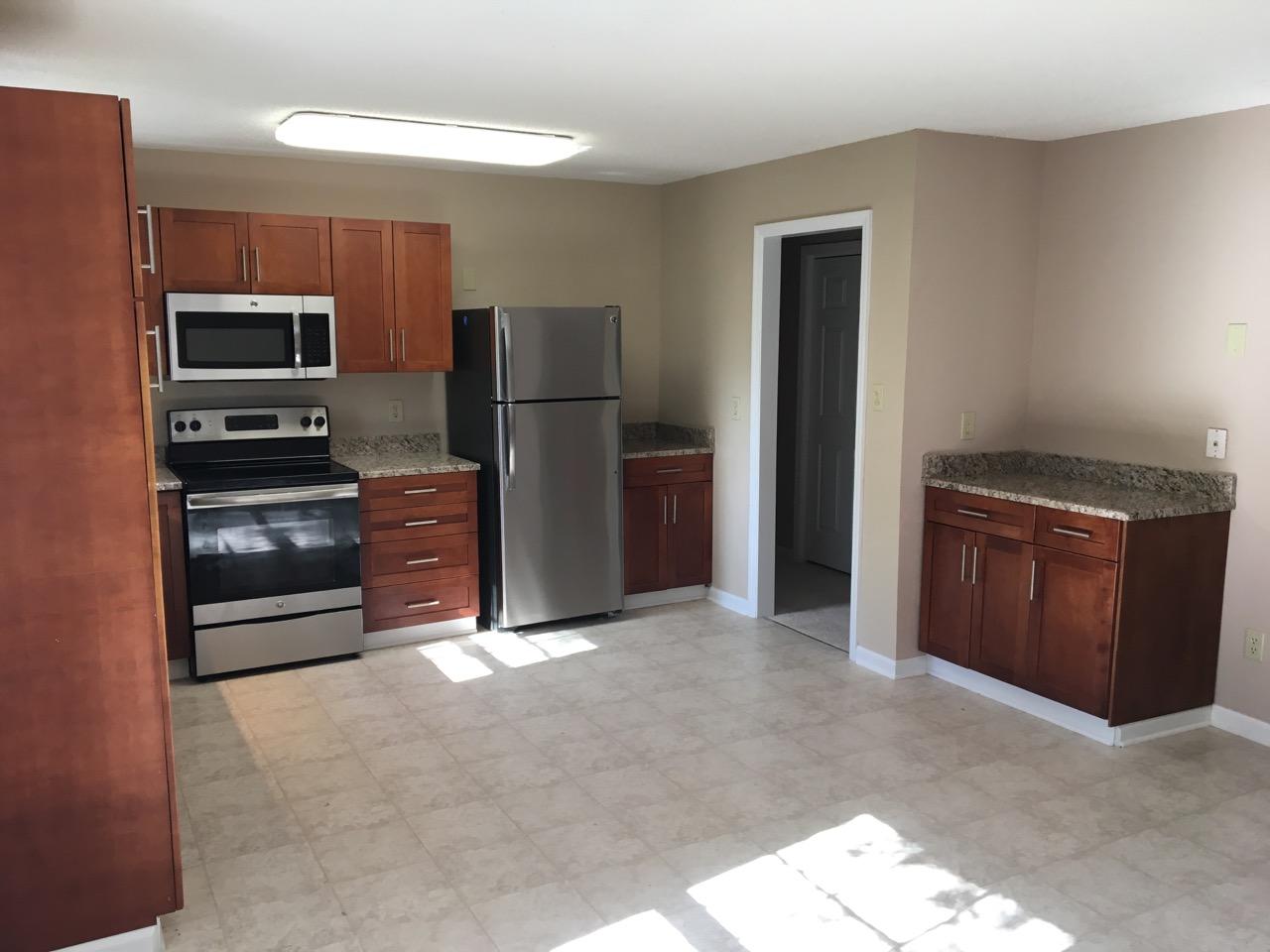 1231 Springhill Road Hanahan, SC 29410 - Photo 5 of 15 IMG_4241
