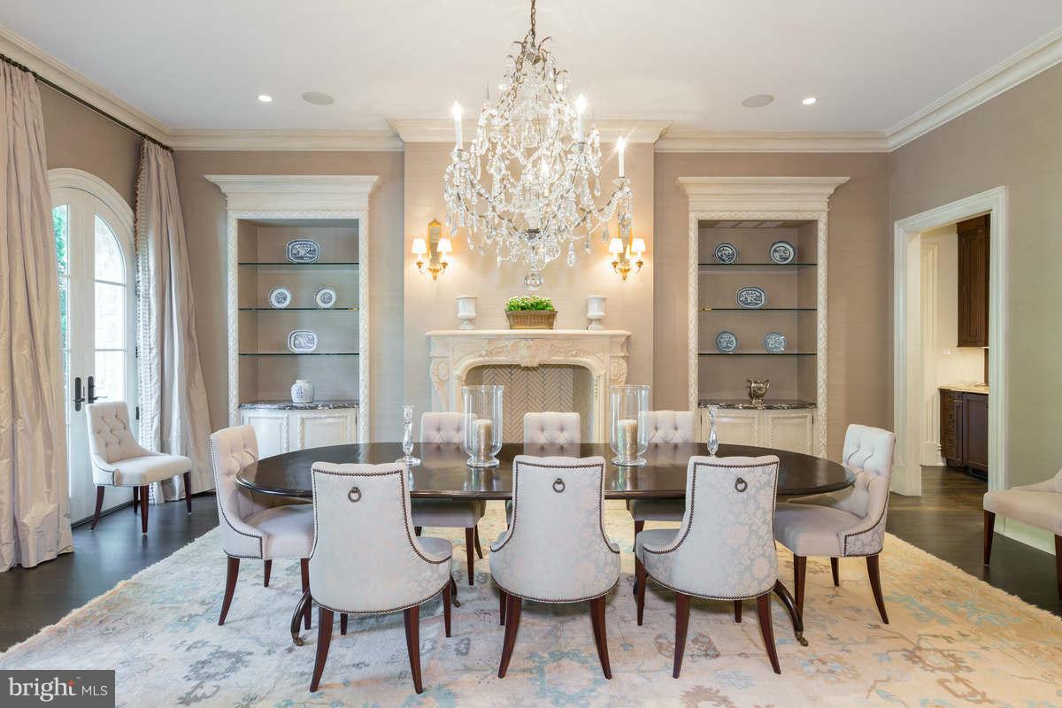 624 Chain Bridge Road McLean, VA 22101 - Photo 7 of 30 Dining Room