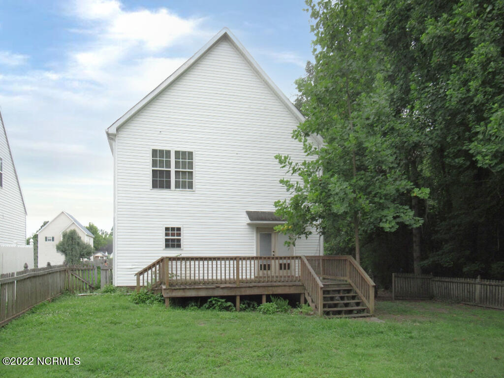 4406 Spring Pines Road Winterville, NC 28590 - Photo 4 of 24 REAR