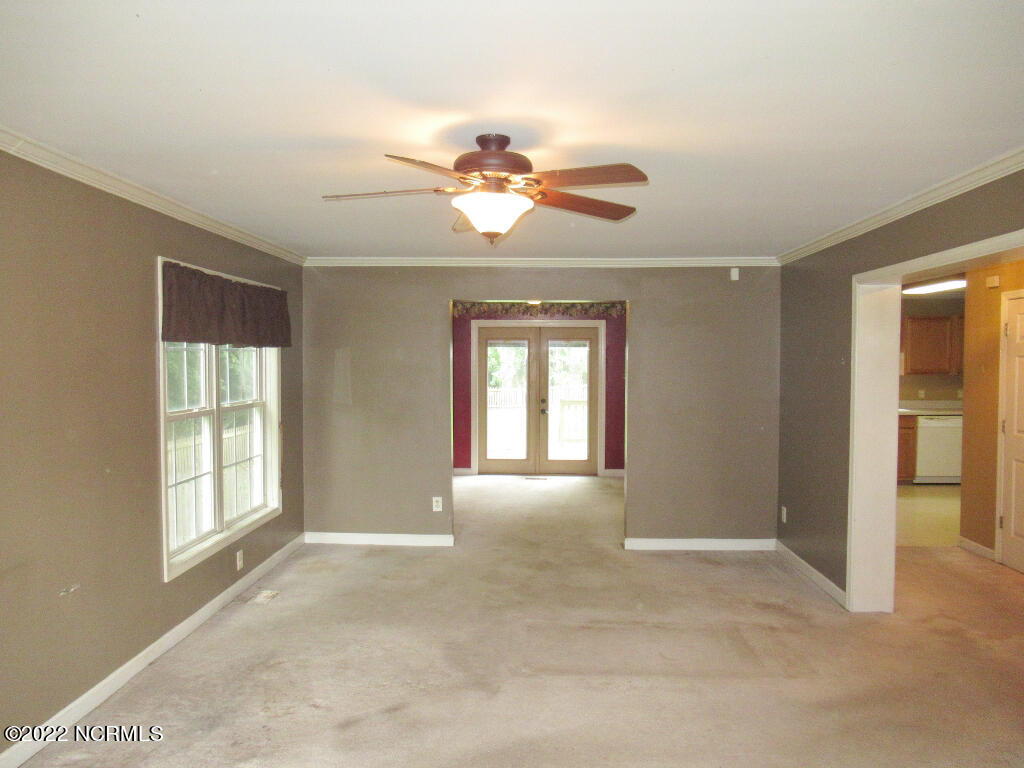 4406 Spring Pines Road Winterville, NC 28590 - Photo 7 of 24 LIVING ROOM