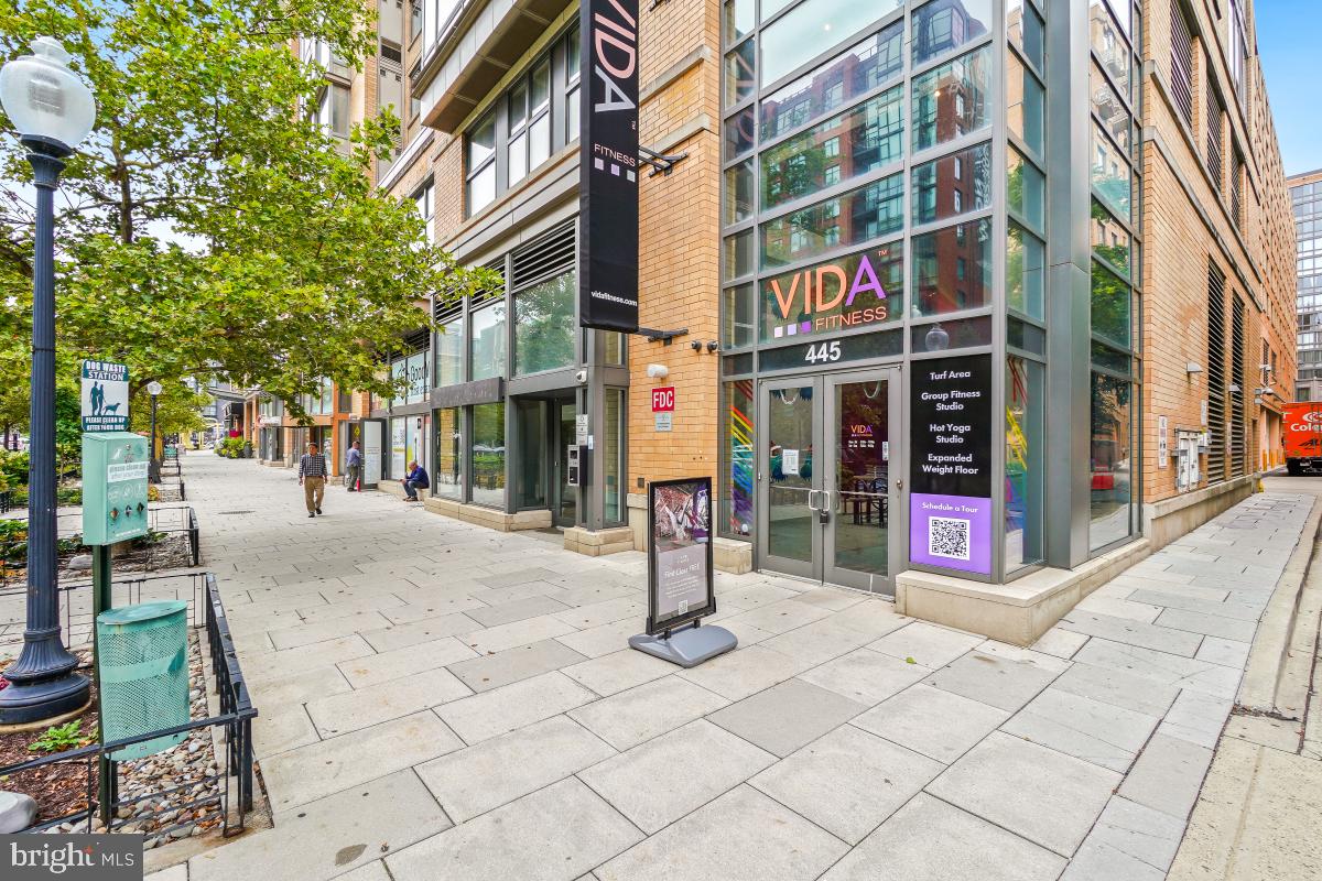 475 K Street Northwest, Unit 1126 Washington, DC 20001 - Photo 49 of 51 a view of a brick building with many windows