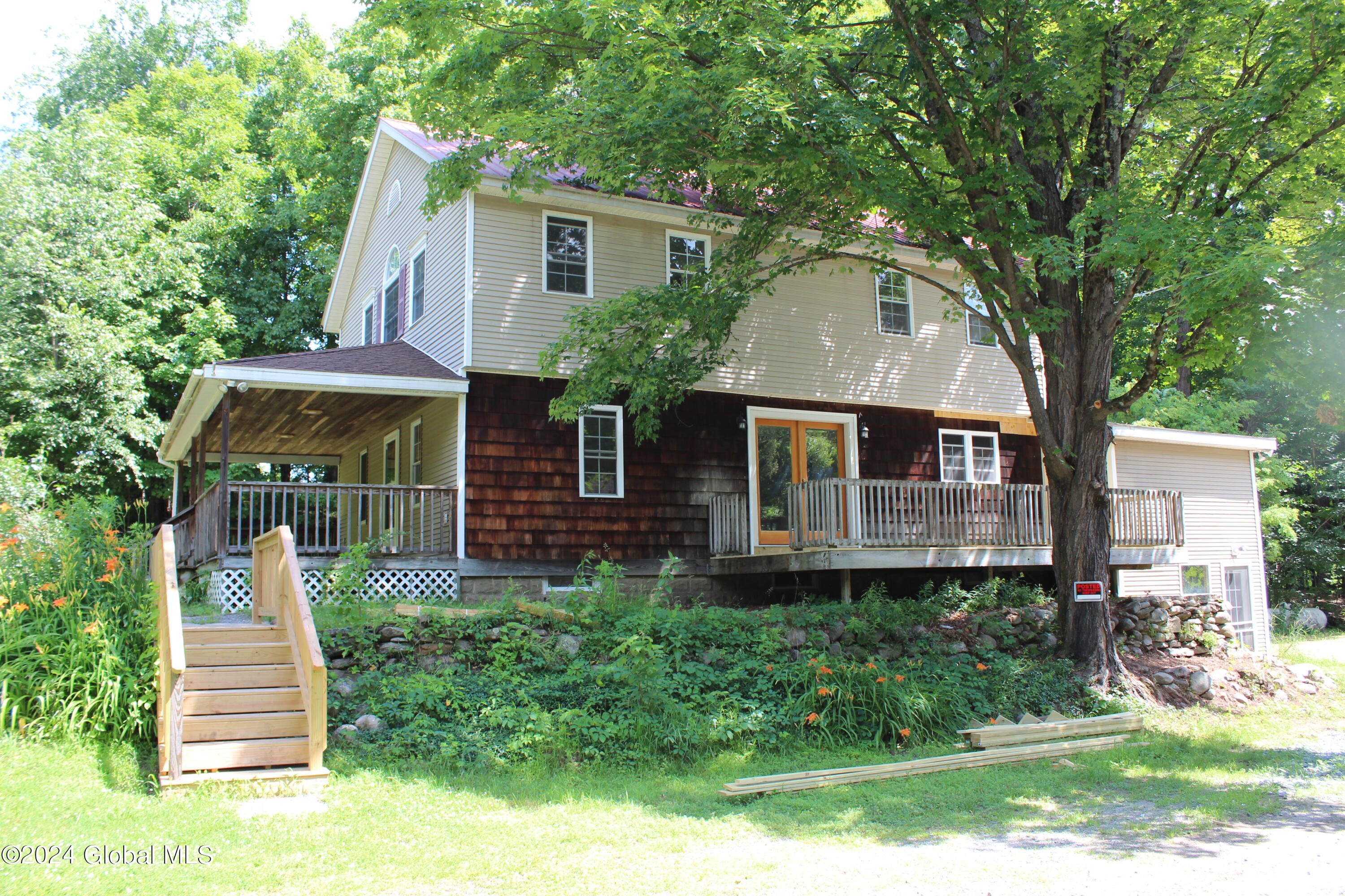 437 Coy Road Greenfield, NY 12833 - Photo 3 of 26 Side