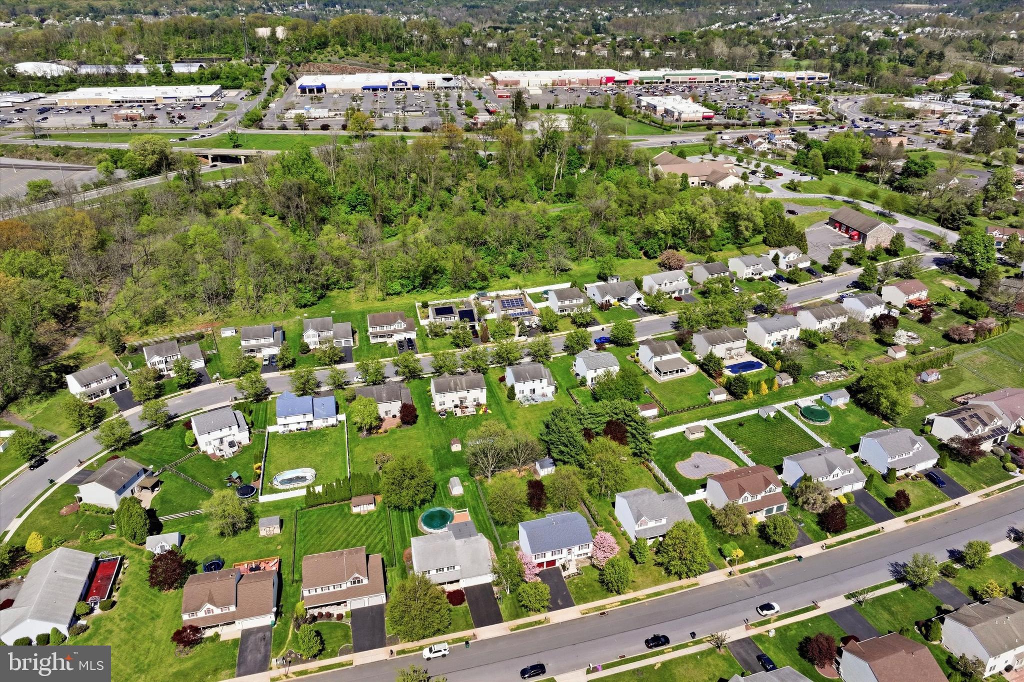 4451 Green Tree Road Reading, PA 19606 - Photo 34 of 38