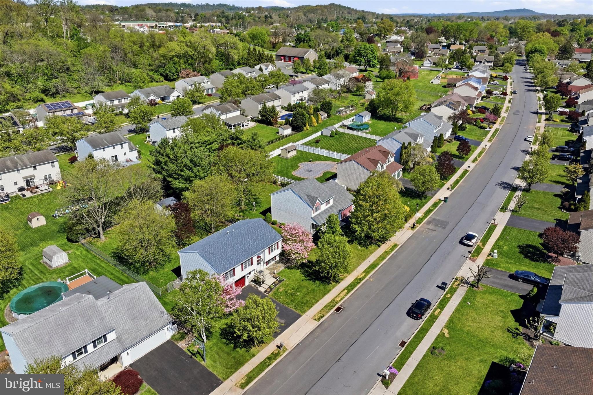 4451 Green Tree Road Reading, PA 19606 - Photo 35 of 38