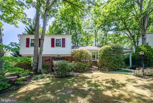 $774,990 | 6118 Roxbury Avenue, Springfield, VA 22152