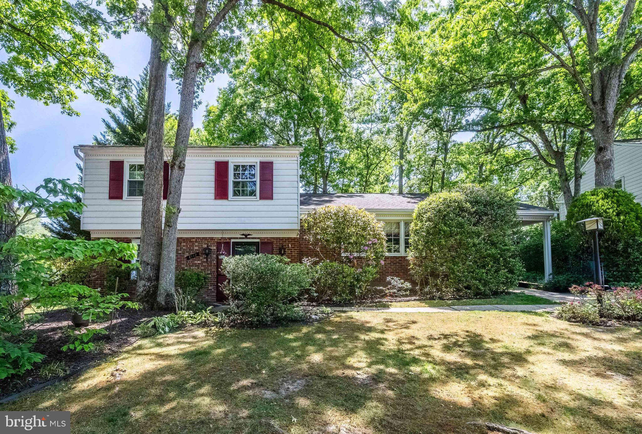 6118 Roxbury Avenue Springfield, VA 22152 - Photo 1 of 60